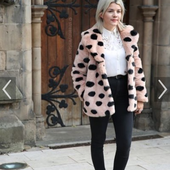 Topshop Jackets & Blazers - ❤️❤️NWOT TOPSHOP Blush Pink Polka Dot Coat❤️❤️